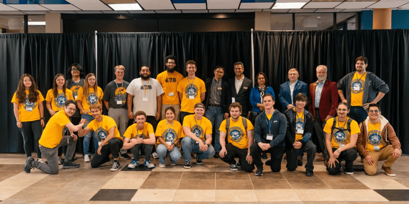 Students competing in Embry-Riddle’s Capture-The-Flag event met and networked with industry experts in aviation cybersecurity. (Photo: Embry-Riddle/Connor McShane)